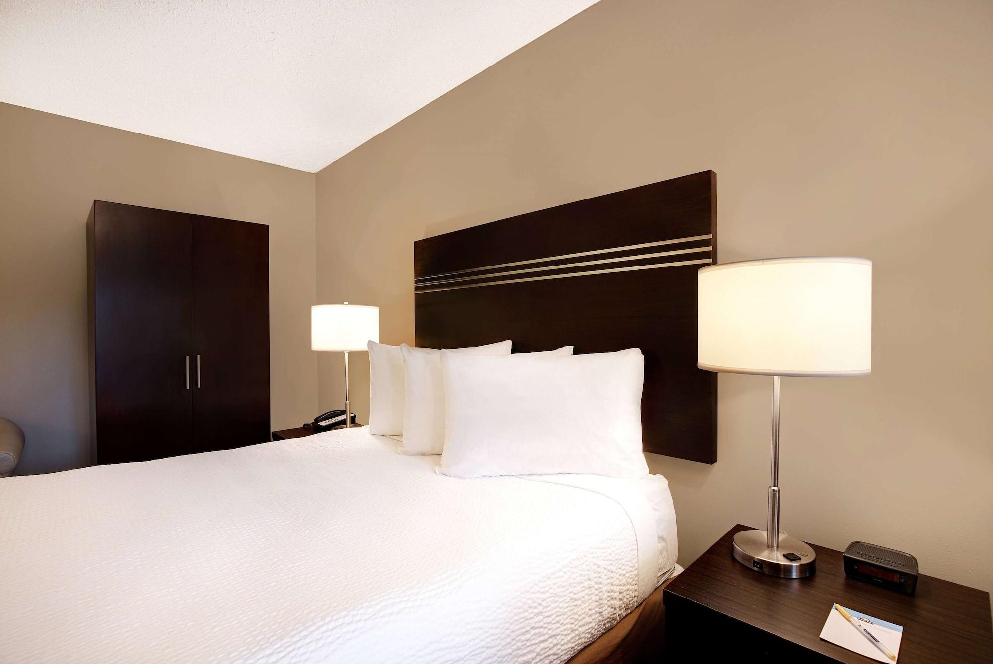 Days By Wyndham 3* Vernon